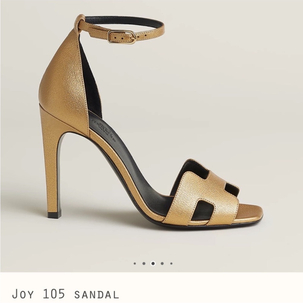 Hermes Joy sandal gold size 40/fits 9 worn once